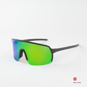 Out of Piuma Adapta The One Quarzo